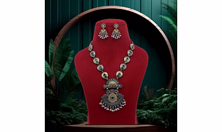 Anassa Green peacock motif Necklace Set Oxidised