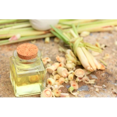Lemongrass Oil-12237210