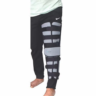 knee immobilizer 22