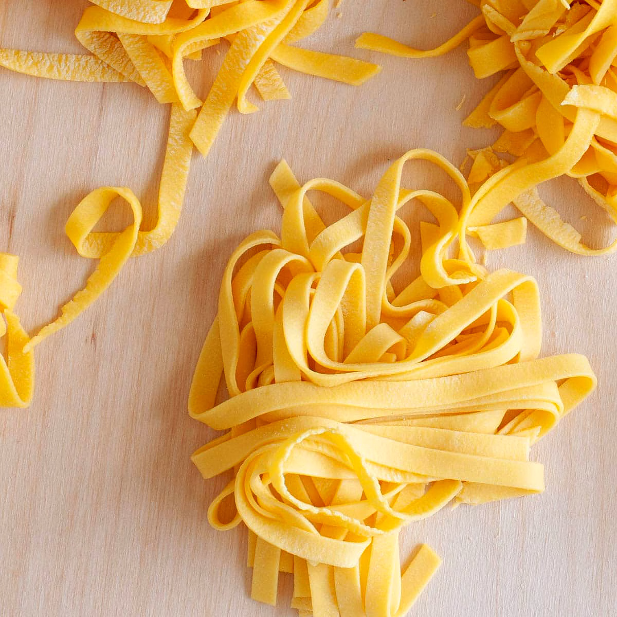 Egg With Pasta image 3