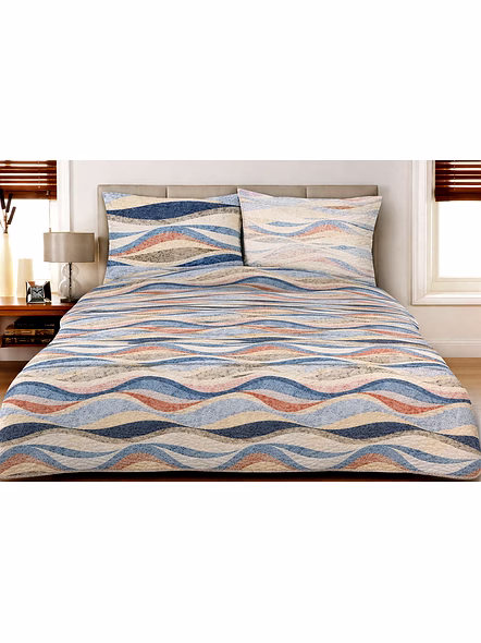 Multicolor Wave Pattern Printed Quilt Bedding Set with Coordinated Pillow Shams