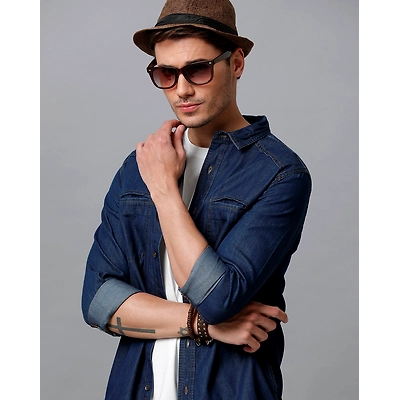 https://cdn.shopify.com/s/files/1/0695/0738/3601/products/DONG_20_6.jpg?v=1707819364