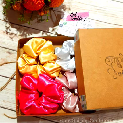 Scrunchies Gift box-938829-0b2824f5