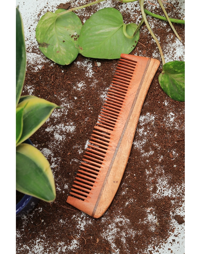 Curvy Neem wood comb-dual teeth-12337306