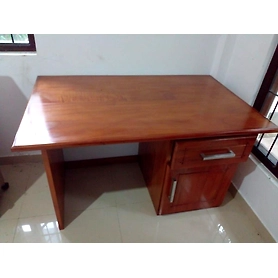 Wooden Office Table