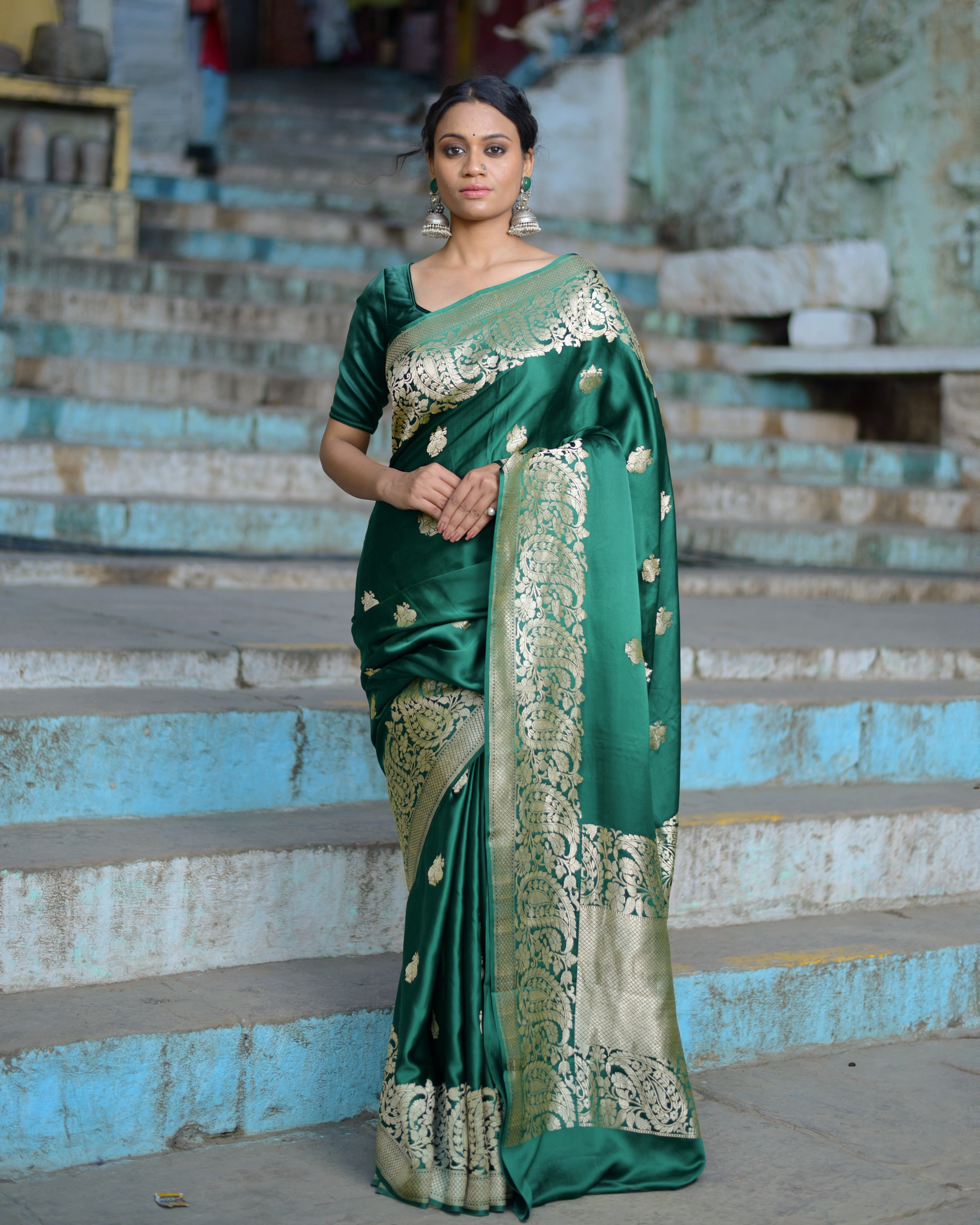 Rama Green Pure Mashru Kadhiyal Boota Banaras Handwoven Saree-Rung1068