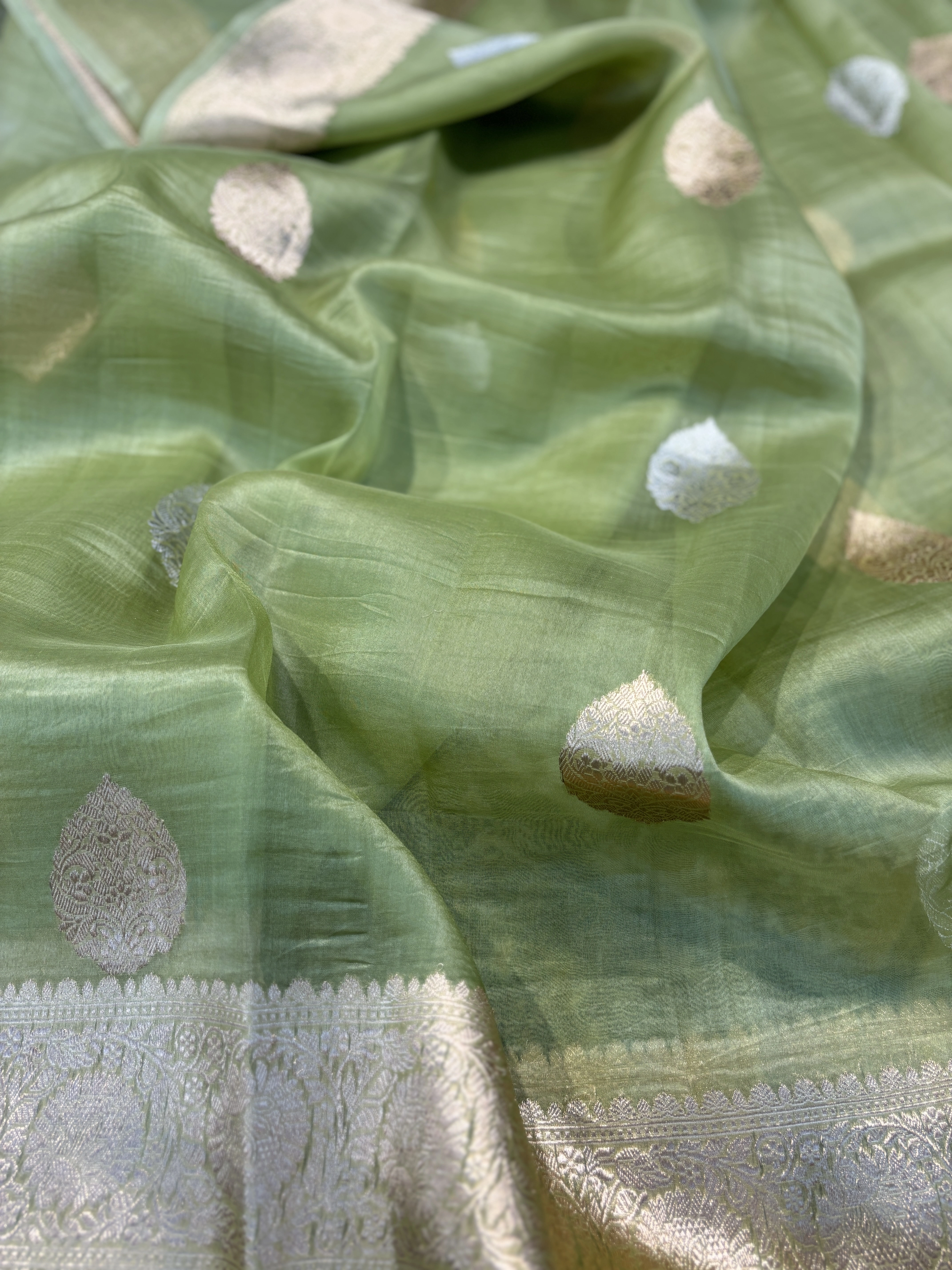 Light Green Pure Kora Katan Kadhiyal Banaras Handloom Saree-Green-1