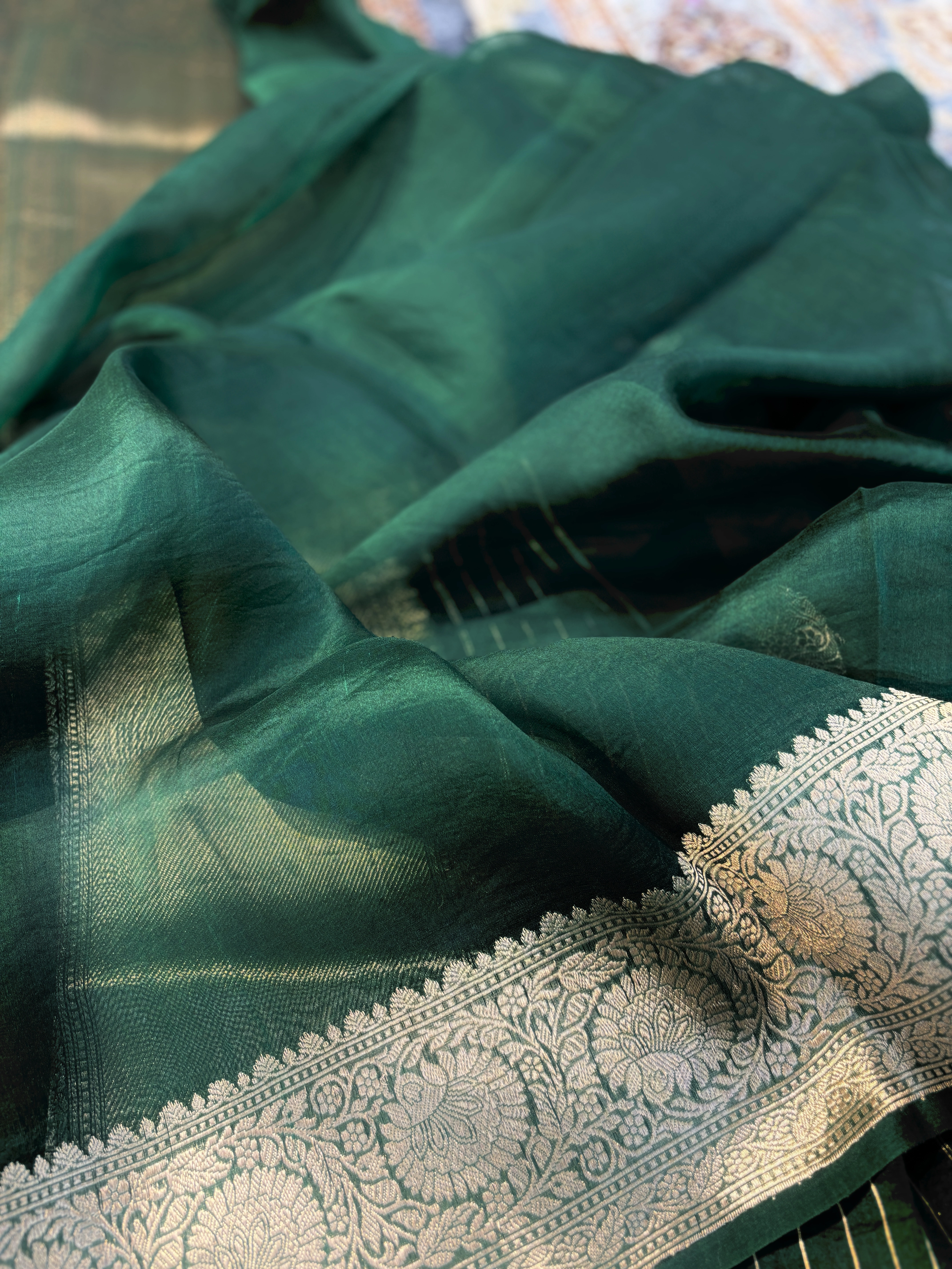 Rama Green Pure Kora Katan Kadhiyal Banaras Handloom Saree-Rama-2