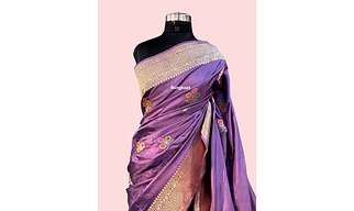 Pure Katan Belbooti Banarasi Handloom Saree