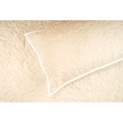 100 % Hemp Quilted Bedspread-1