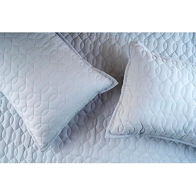 Stylish Geometric Quilted Bedspread-2