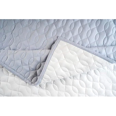 Stylish Geometric Quilted Bedspread-3