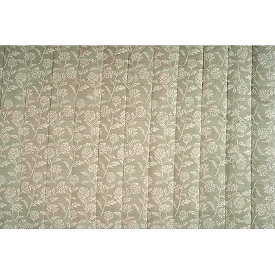 Floral Print Pattern Quilted Bedspread-3