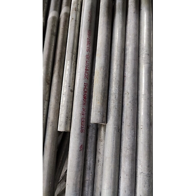 GI Pipes-939517-7b302ca7