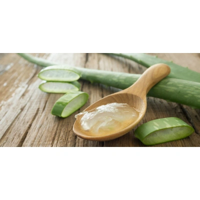 Aloevera gel (Aloe barbadensi )