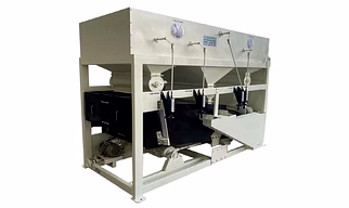SEED PRE-CLEANER (Wooden Deck + Top Mounted Blower Type)