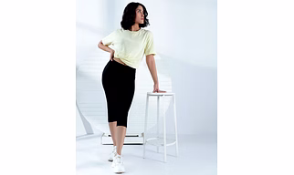 Women's Solid Capri