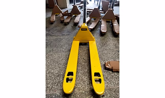 StackEasy Hydraulic Hand Pallet Truck