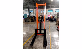 StackEasy  Ajustable Manual Stacker