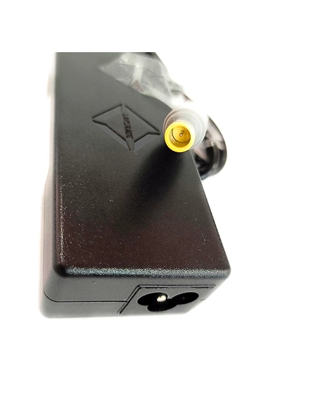 Lapgrade Charger for IBM/LENOVO 20V 3.25A 65W 7.9*5.0(with Pin)-3
