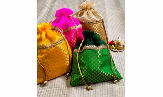 Jamawar potli bag