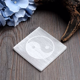 svelandre selenite aura authentic,natural selenite gemstone plate for cleansing, charging healing stones and crystals - engraved ying yang (8 cm x 8 cm)