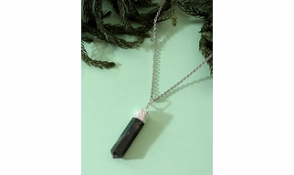 Vitality Vitalizer: 100% Authentic, Natural AAA Gemstone Unisex Pencil Pendant With Chain  for Wellness,Balance,Positive Energy,Healing - Bloodstone (30-35mm)