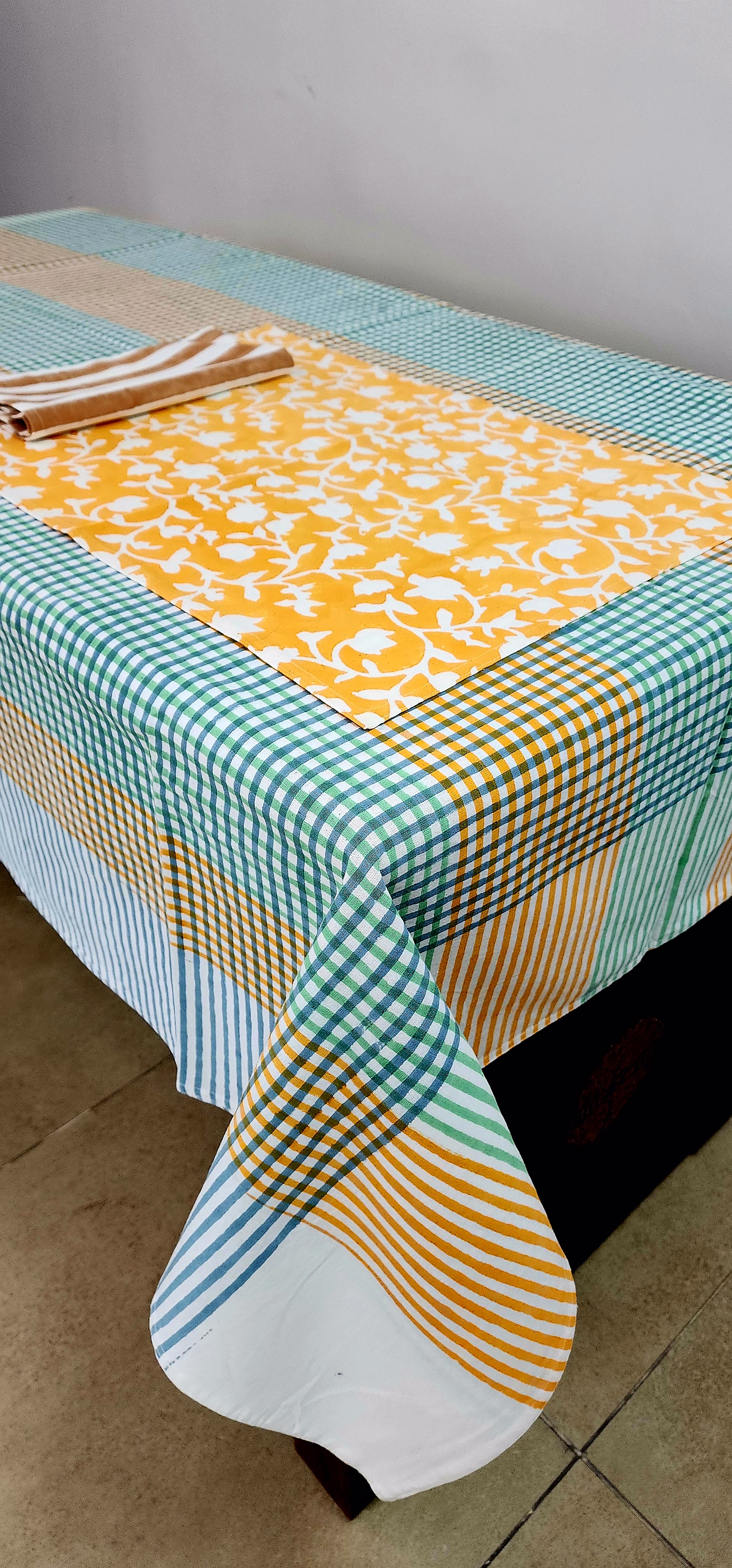 Dining Table Covers image 1
