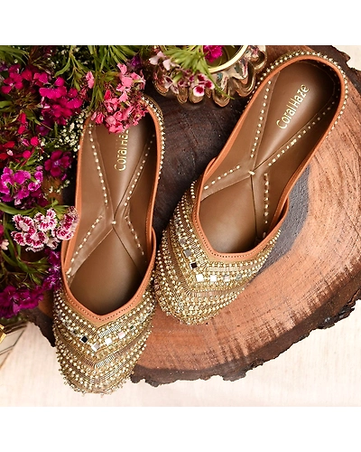 Gold Extraordinary-006-377-38