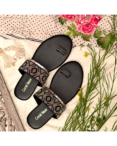 Naadia-333-012-36