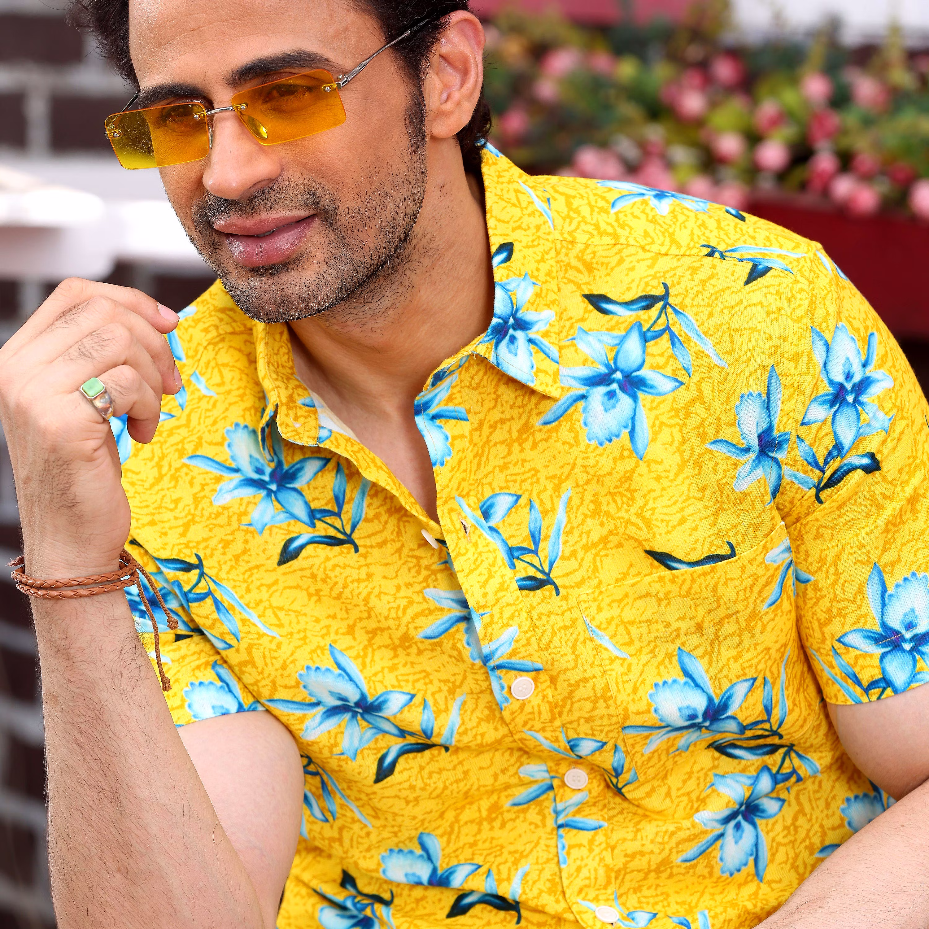 Modern Men Aztec Lily Light Goldenrod Yellow Casual Pure Linen Half Shirt (Size - S) by BLUE EAG