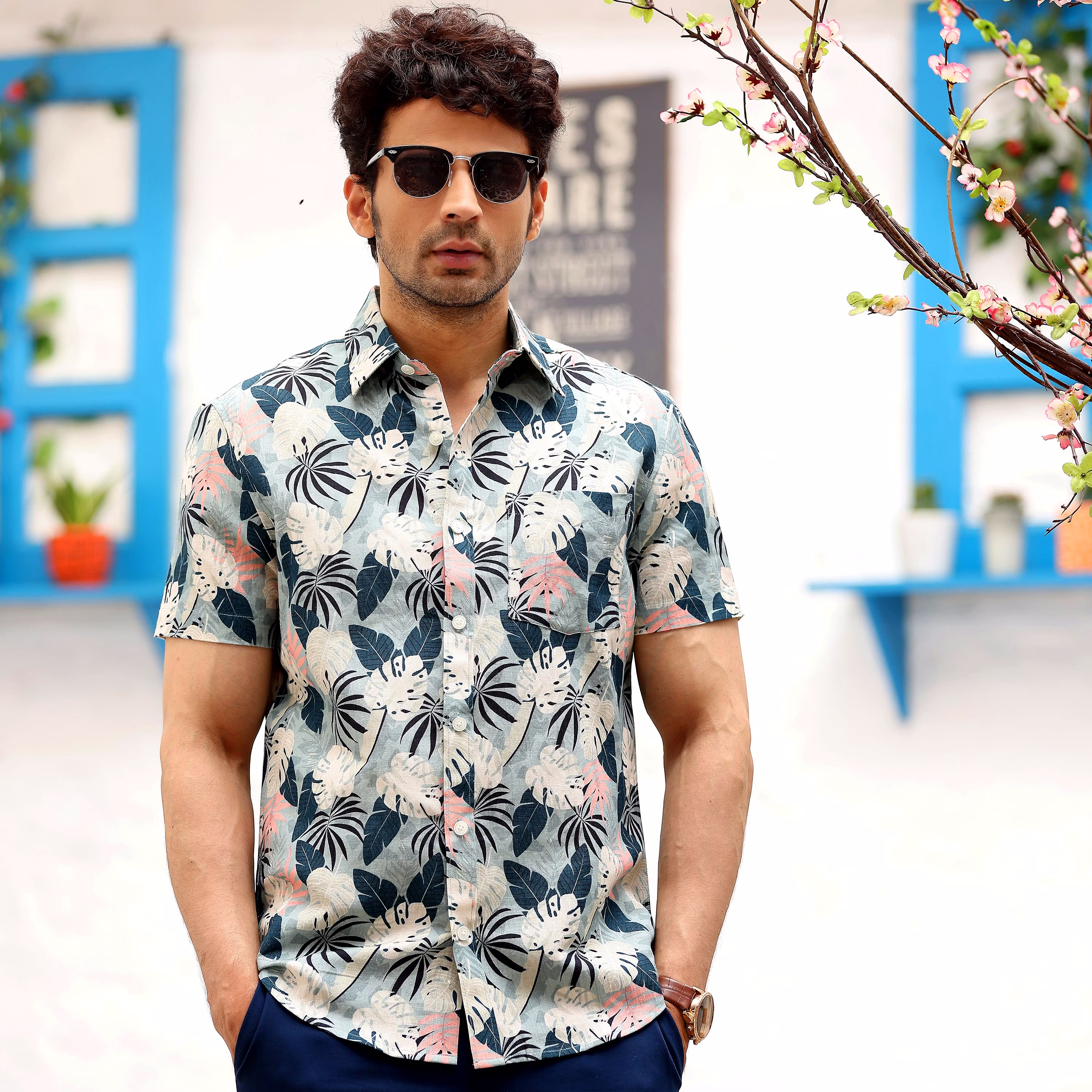 Affordable Men Philodendron Selloum Shades White and Powder Blue Casual Pure Linen Half Shirt (S