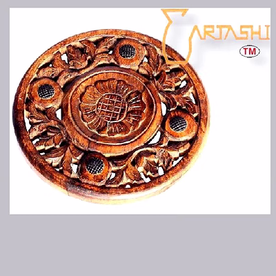 artashi decoration on wall