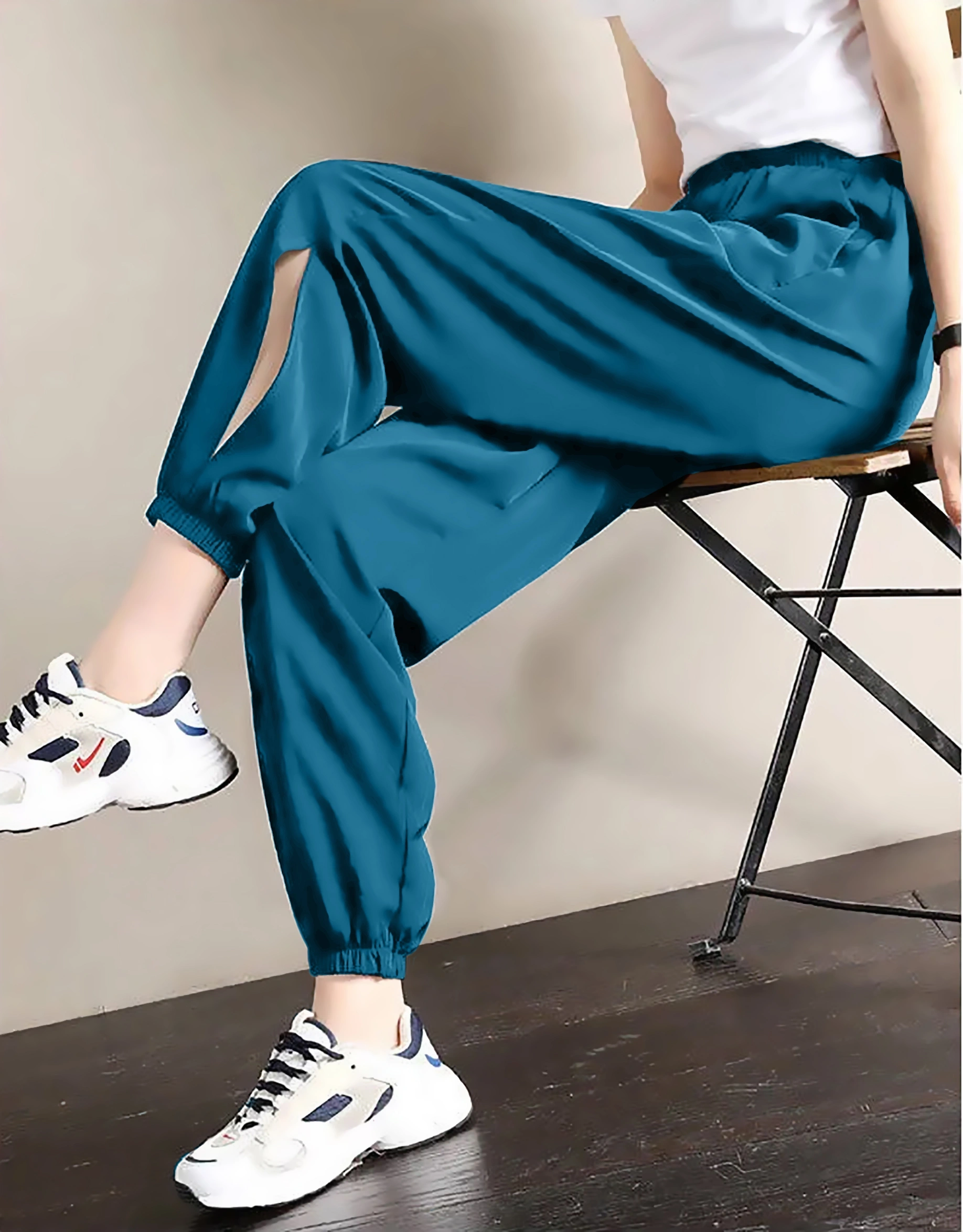 Slit Jogger-Blue-30-32 (XL)-1