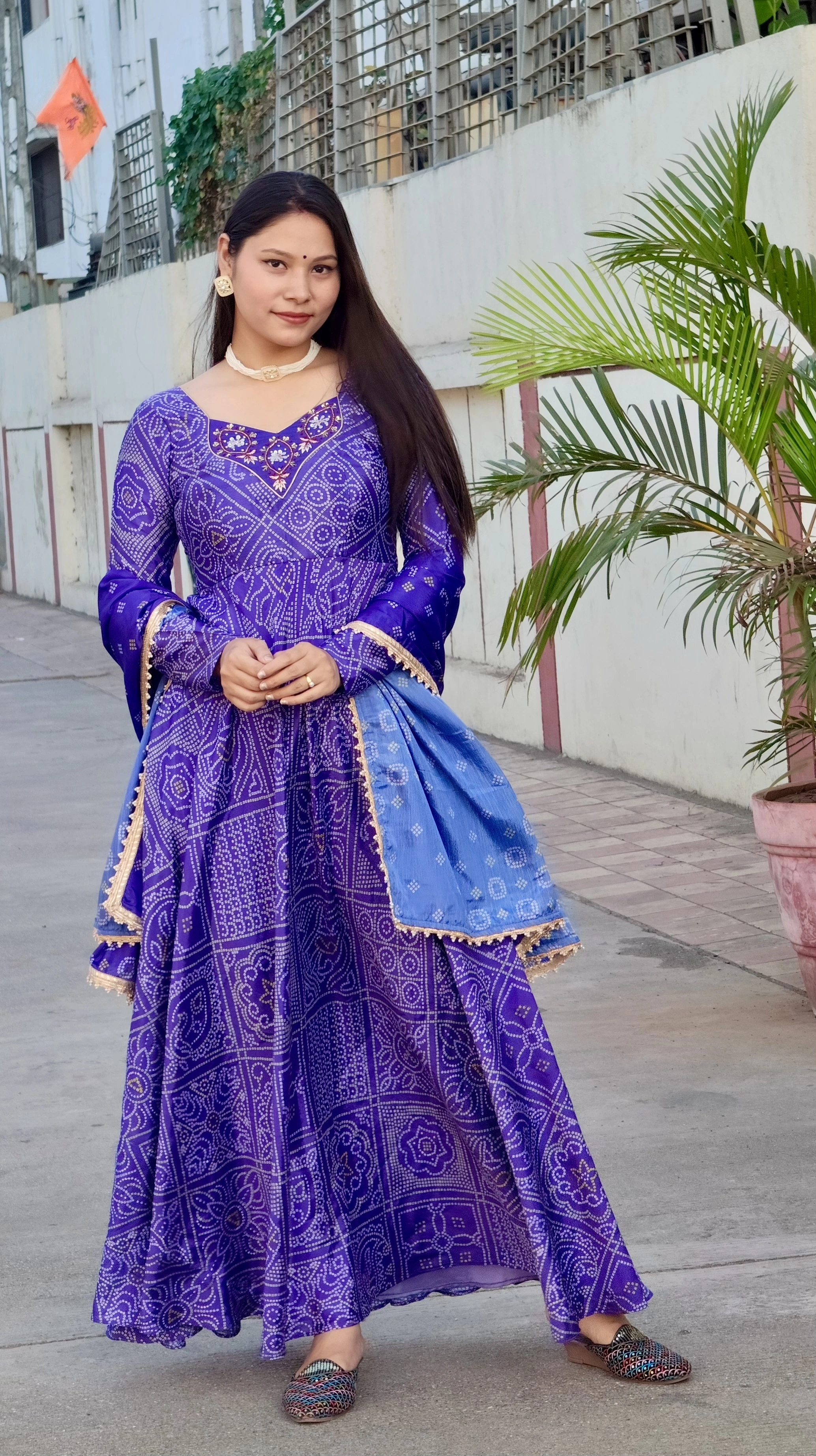 Royal Bandhani Gown (Full Stitch)-1