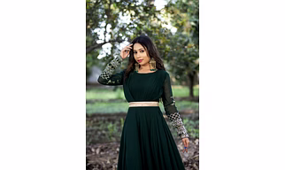 Hunter Green Gown  (Full Stitch)
