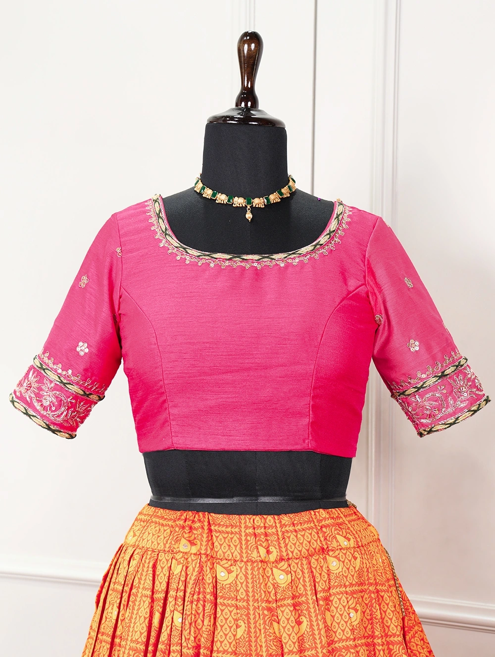 Jacquard orange Paithani lehenga-NNK119