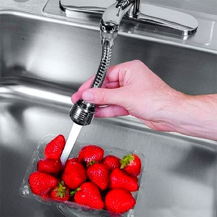 FLEXIBLE WATER SPRAYER-1