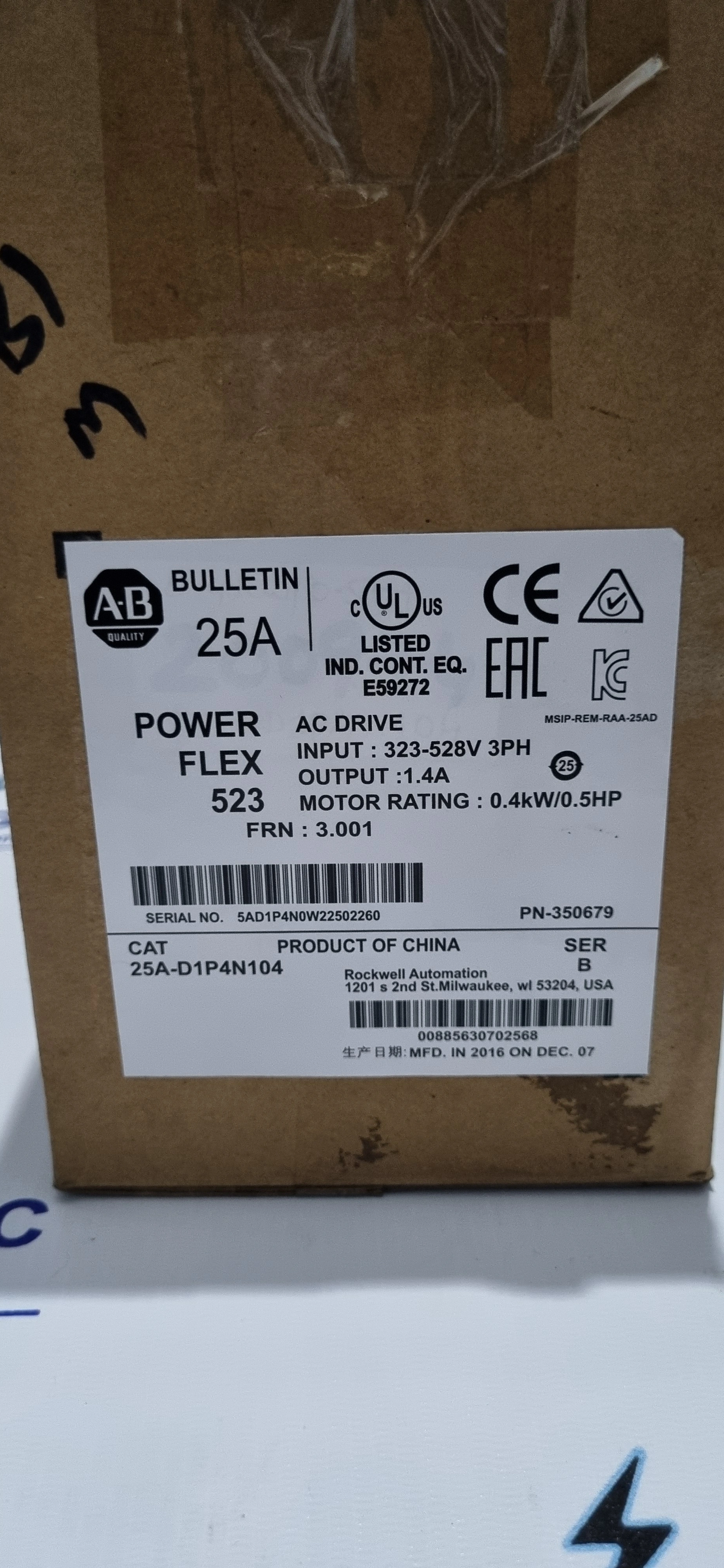 Allen Bradley 25A-D1P4N104 / PowerFlex B 3Phase 0.5HP AC Drive 0.4kW 25AD1P4N104-4