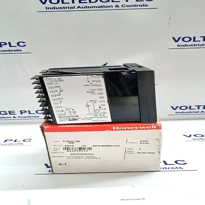 HONEYWELL DC1040 TEMPERATURE CONTROLLER DC1040CT-302-00B-E-3