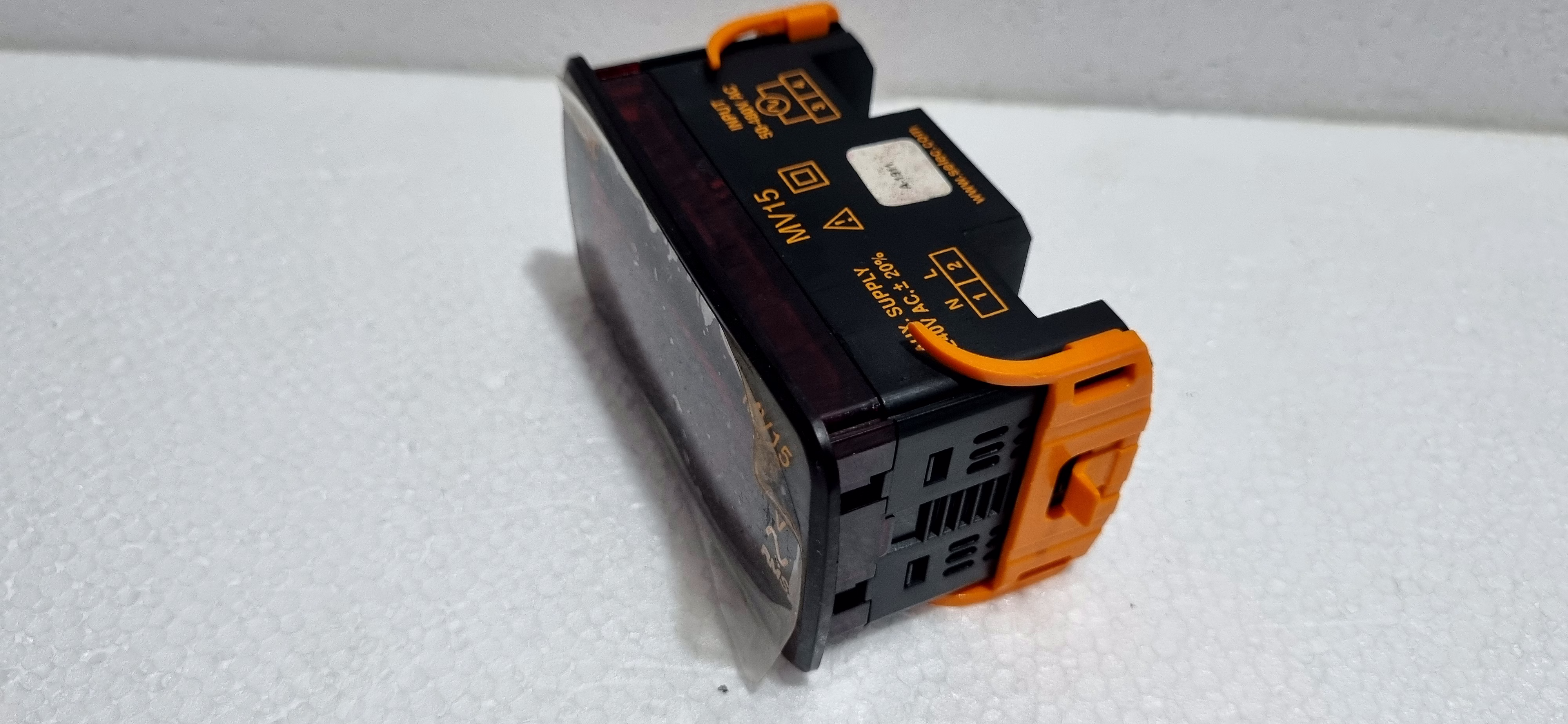 SELEC MV15 DIGITAL VOLTMETER image 2