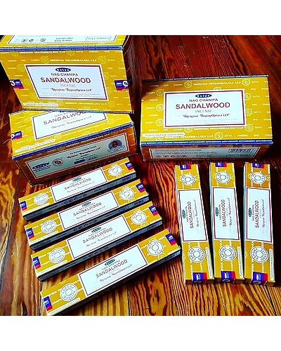 SATYA NAGCHAMPA SANDALWOOD INCENSE STICK 50DZN CARTON(12*15G*50)FULL CARTON-12385130