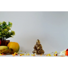 Brass Kuber Maharaj Idol