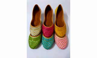 Punjabi Jutti hand embroidery