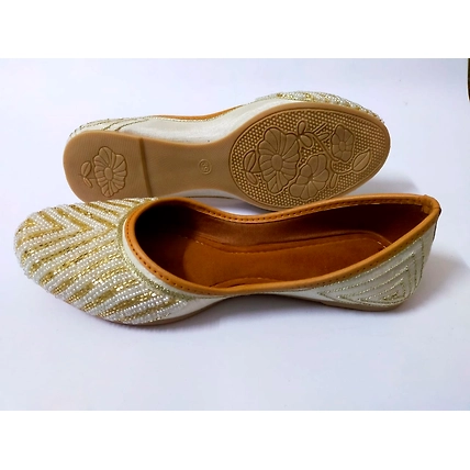 Punjabi Jutti hand embroidery-1