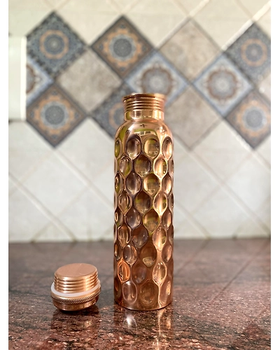 Diamond Hammered Copper Bottle-1