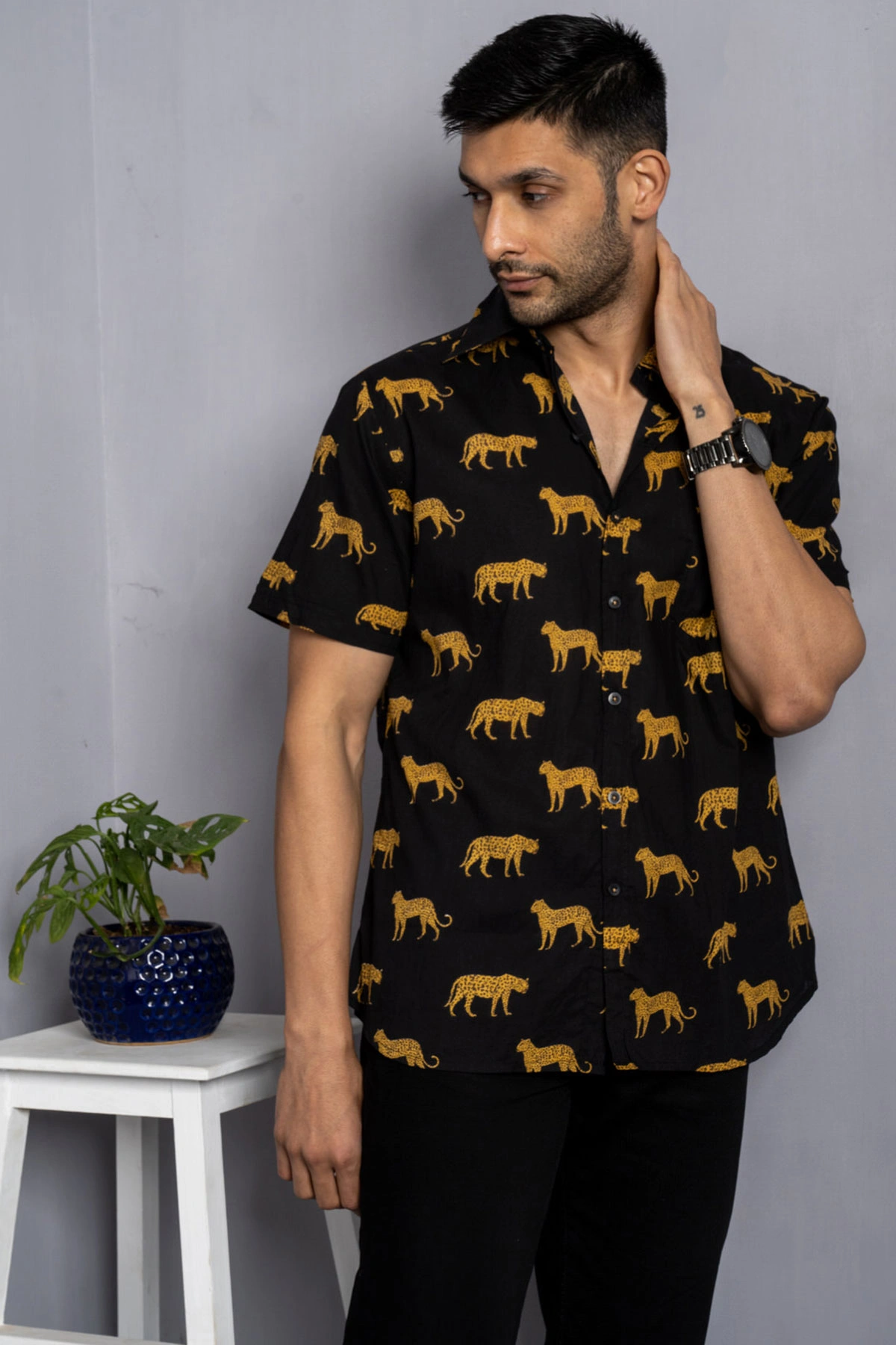 Black color Cheeta print cotton shirt half sleeves-3