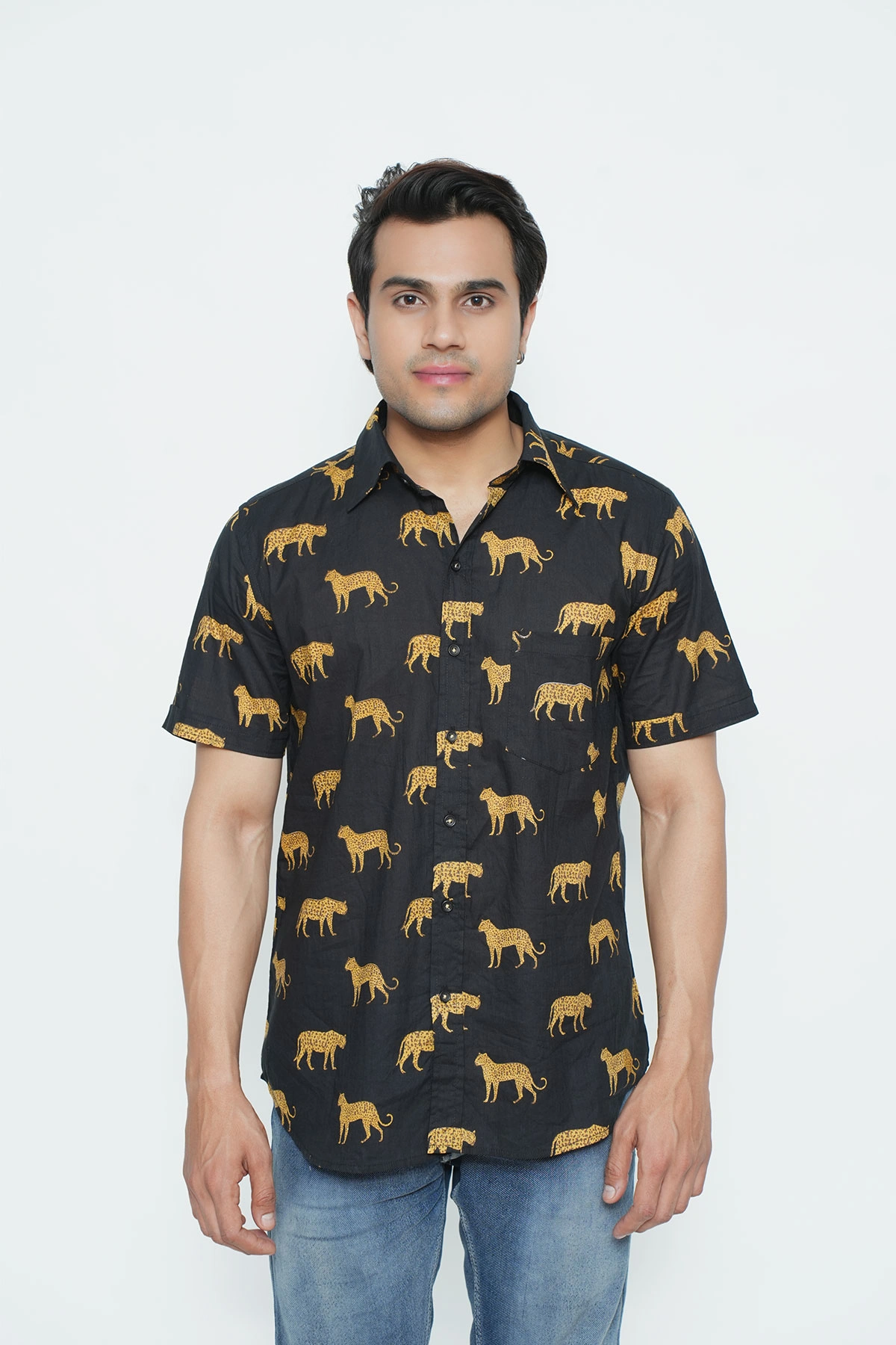 Black color Cheeta print cotton shirt half sleeves-4