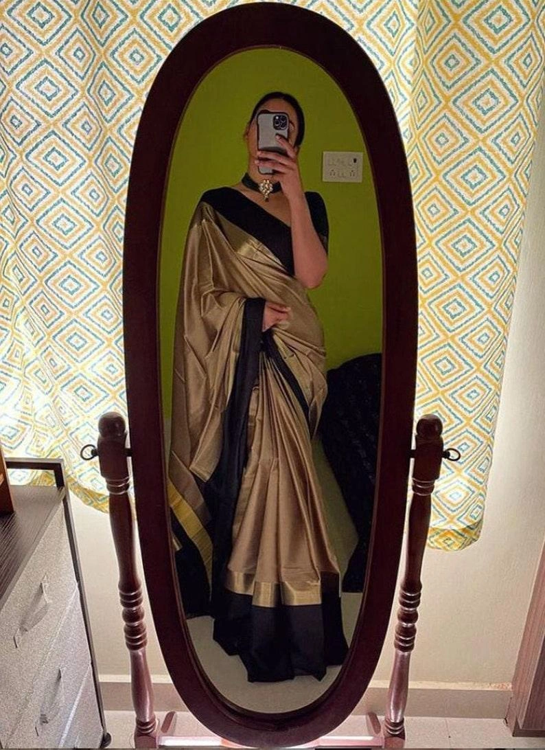 Cheeku Gold And Black Banarasi Silk Plain Saree, Saree With Green Blouse, Indian Wedding Saree, Party And Festive Wear Attractive Saree-1