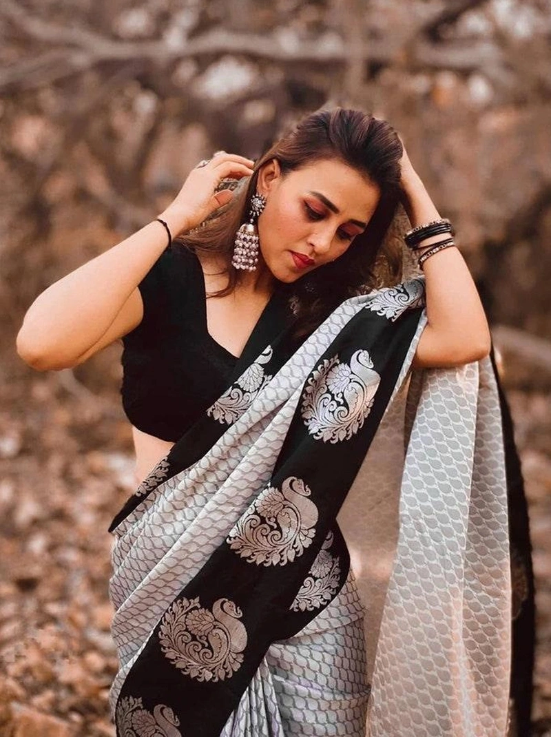 Black Elegance Saree | Banarasi Bliss Saree | Saree With Stitched Blouse | Bollywood Radiance Saree-BTG-028